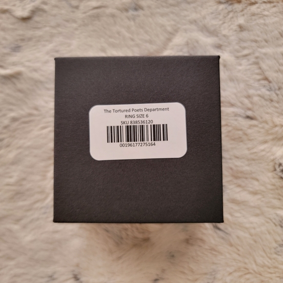 The Tortured Poets Department Ring Taylor Swift - Picture 12 of 15